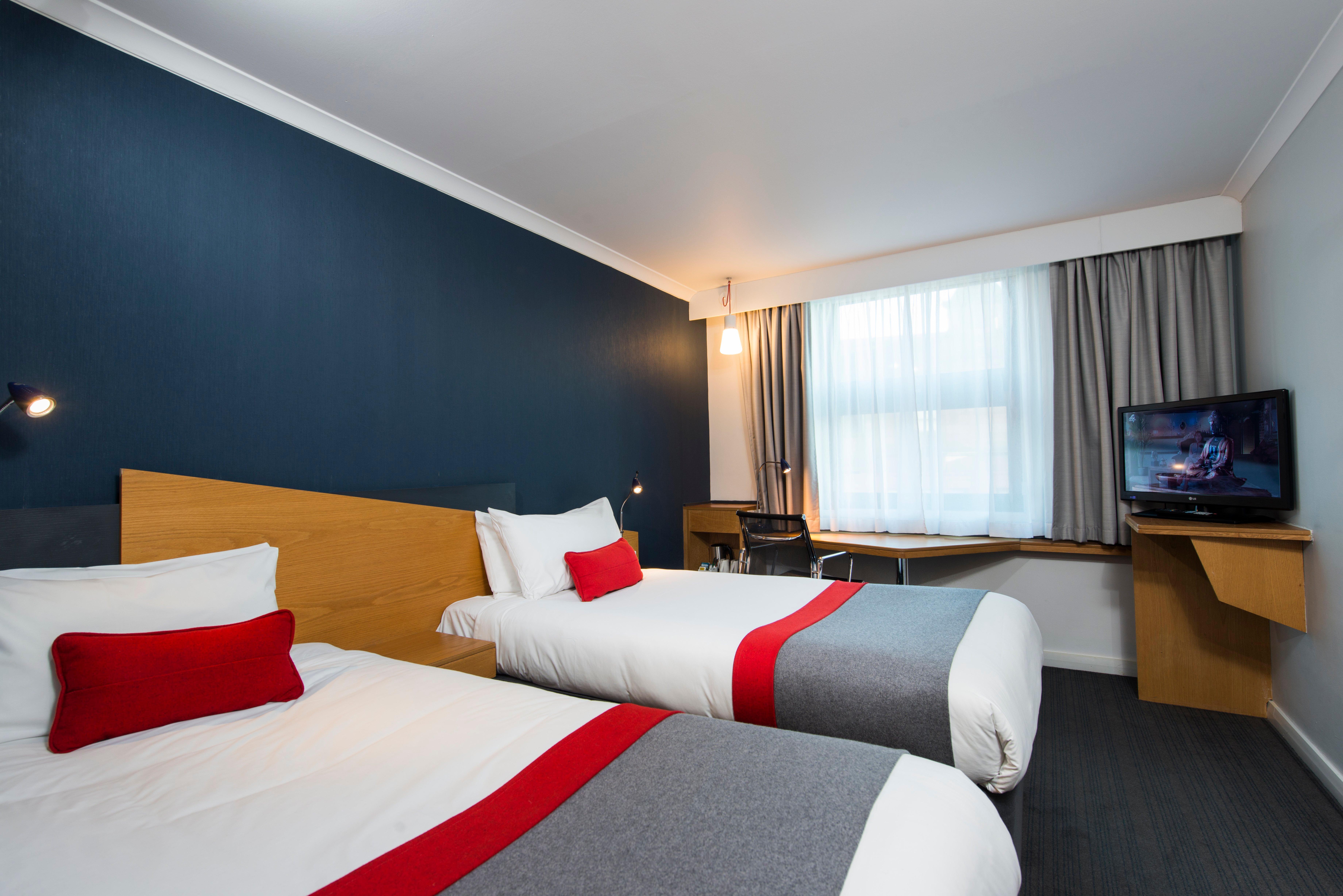 Holiday Inn Express Exeter East By Ihg Zewnętrze zdjęcie