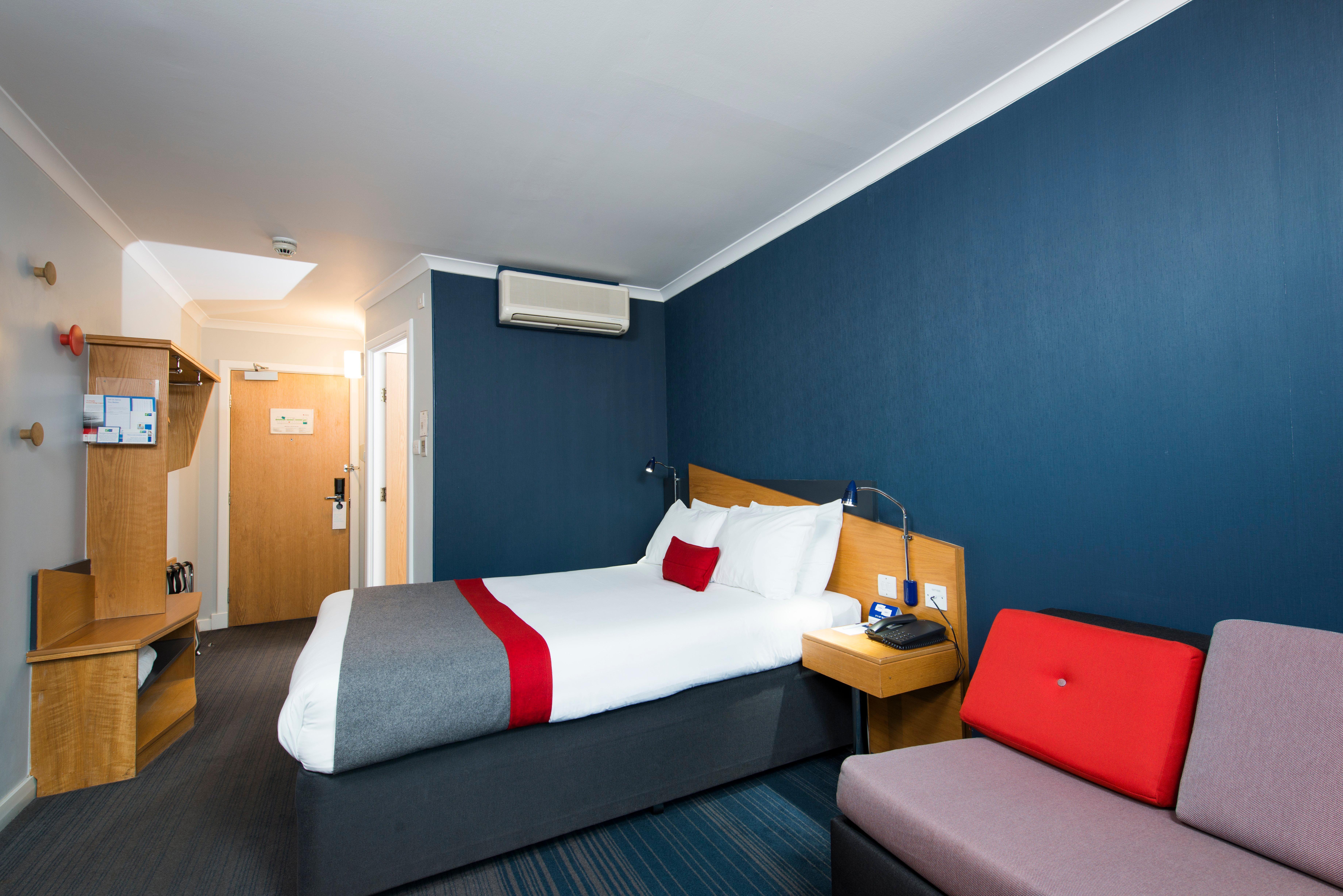 Holiday Inn Express Exeter East By Ihg Zewnętrze zdjęcie