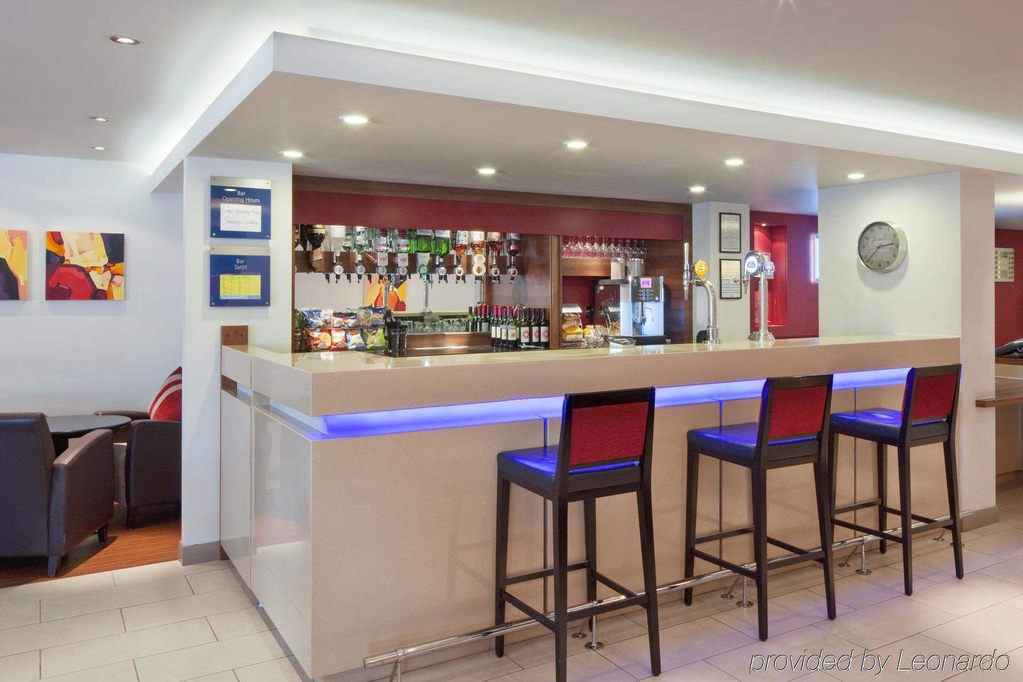 Holiday Inn Express Exeter East By Ihg Zewnętrze zdjęcie