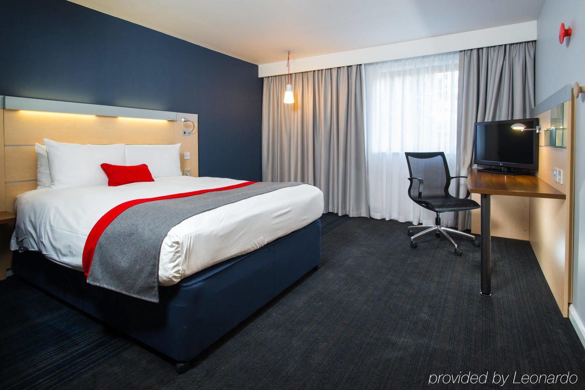 Holiday Inn Express Exeter East By Ihg Zewnętrze zdjęcie