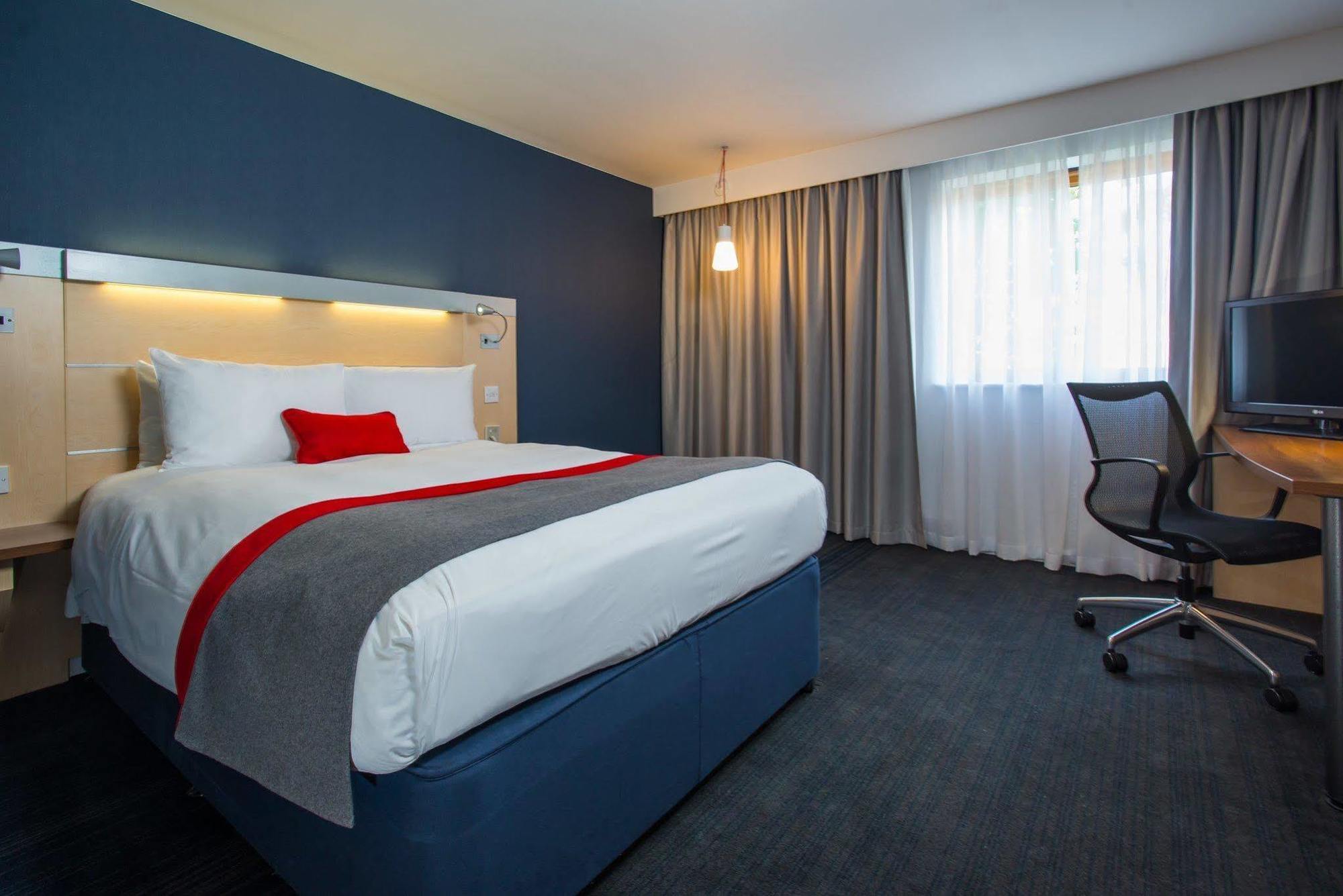 Holiday Inn Express Exeter East By Ihg Zewnętrze zdjęcie